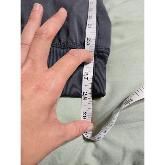 Medcouture large women's gray jogger style scrub pants - Picture 10 of 10